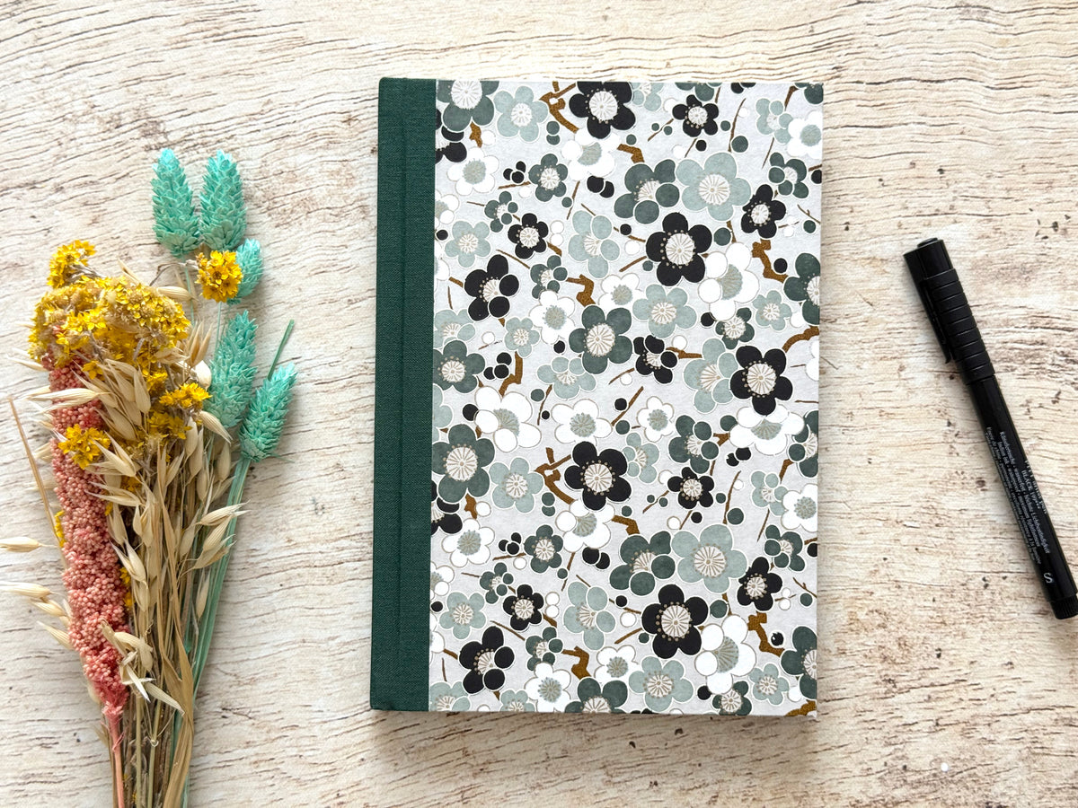 Carnet de notes A5 personnalisable couverture rigide fait main